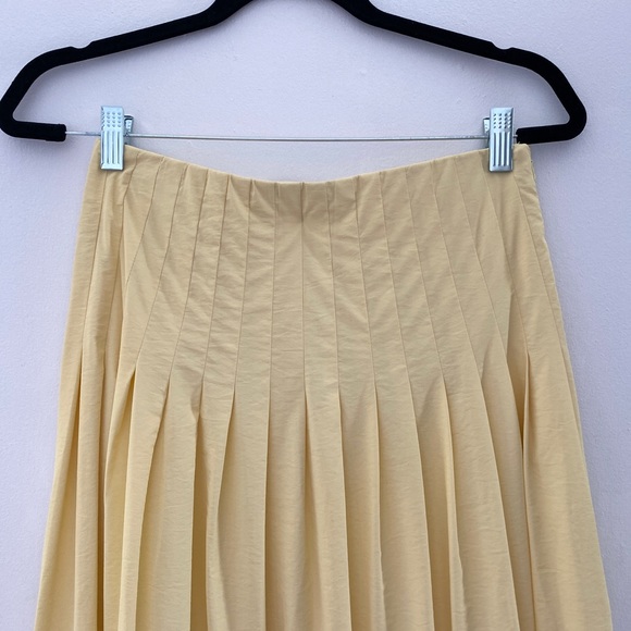 A-line pleated skirt - Picture 4 of 4